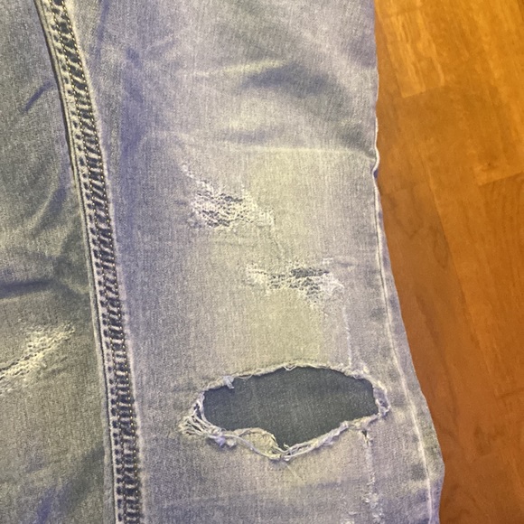 Diesel Thavar - Picture 7 of 11